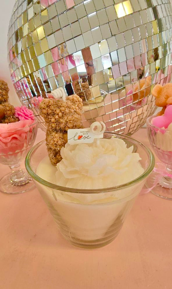 Chocolate Tenderness in a Gourmet Cup